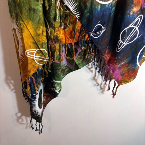 COSMO’S Colorful Celestial Patterned Fringed Scarf 100% Rayon Made In India - Picture 3 of 7